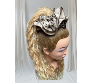 GUMKA BEŻ PANTERKA 13