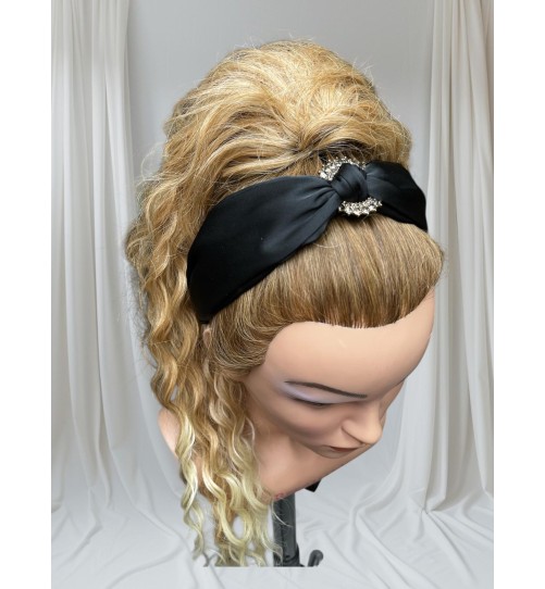 OPASKA SATYNOWA OP 28