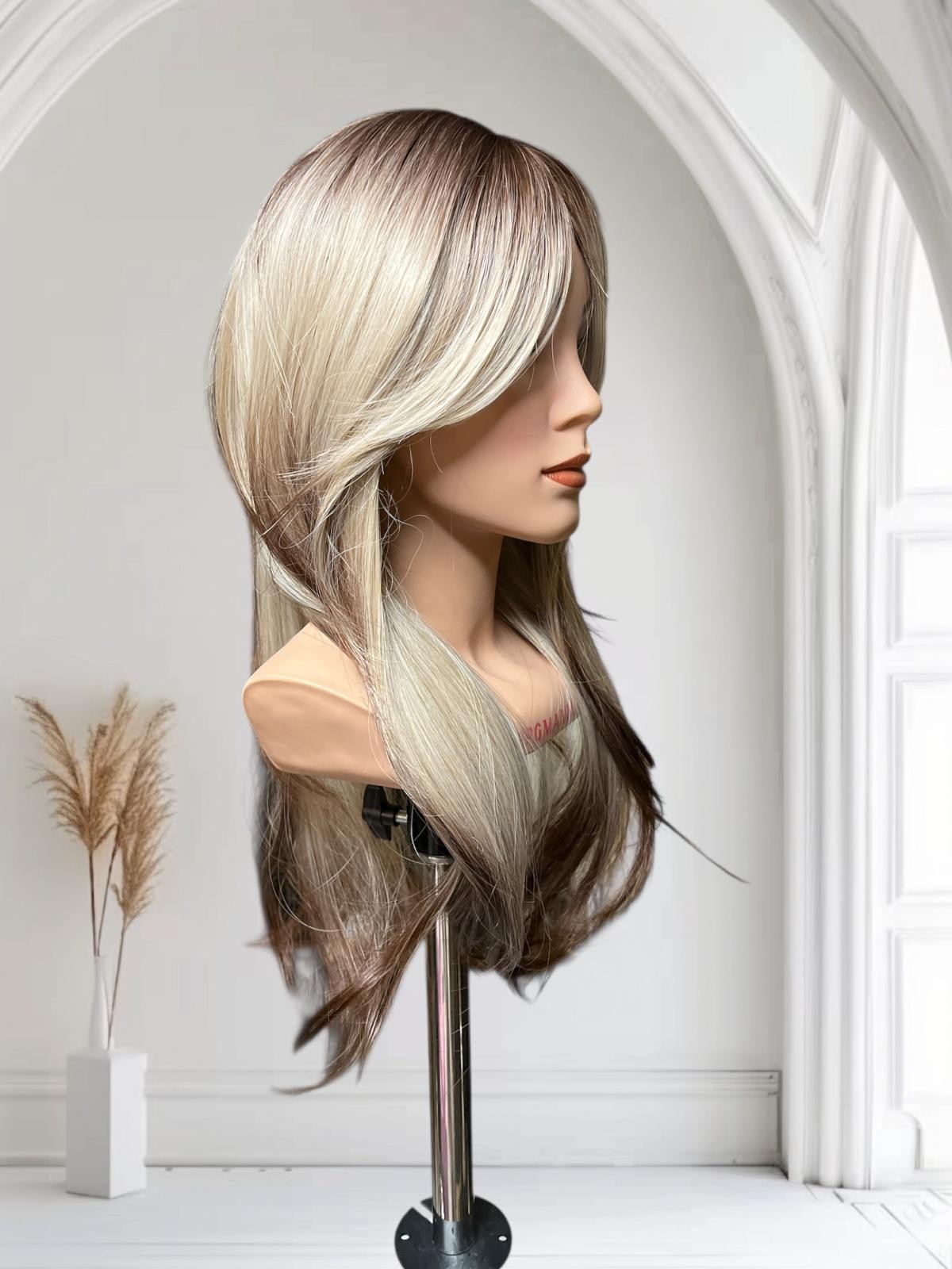 PERUKA 21 CZEKOLADOWY BRAZ Z BEZOWYMI BLONDAMI PERUKA 21 CZEKOLADOWY BRAZ Z BEZOWYMI BLONDAMI