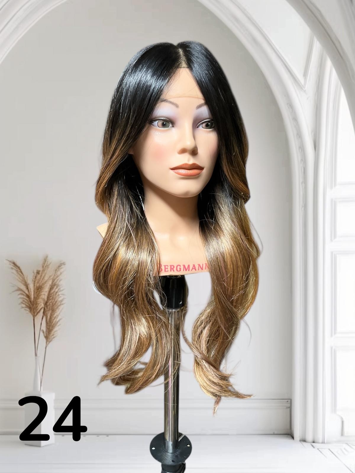 PERUKA 24 LACE FRONT