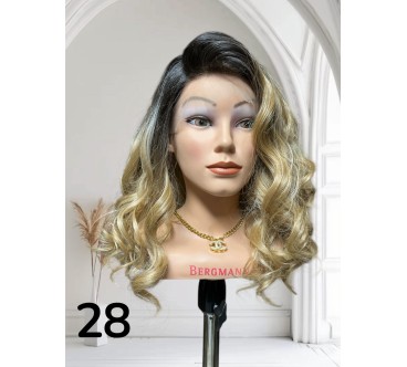 PERUKA 28 LACE FORNT Z MOŻLIWOŚCIĄ ZMIANY PRZEDZIAŁKA
