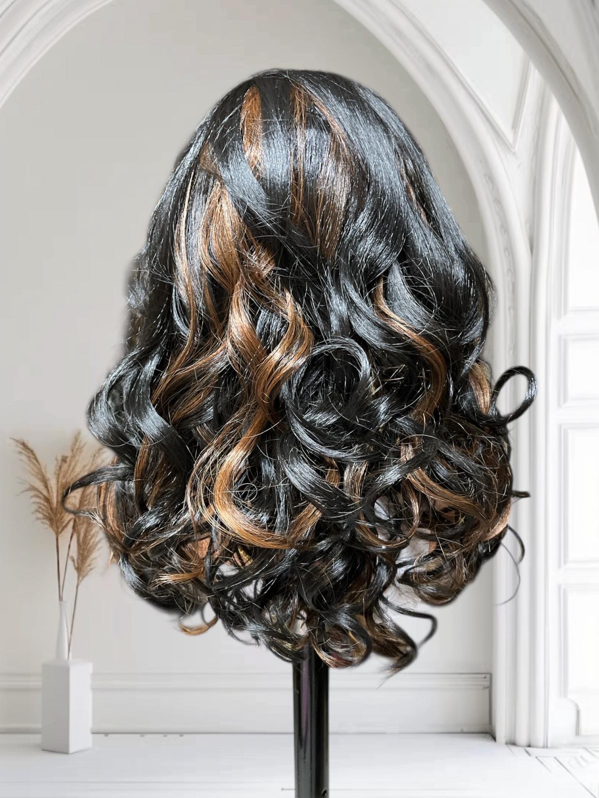 PERUKA 35 LACE FRONT MOZLIWOŚĆ ZMIANY PRZEDZIAŁKA PERUKA 35 LACE FRONT MOZLIWOŚĆ ZMIANY PRZEDZIAŁKA