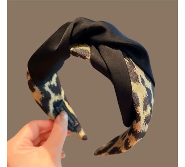 op 27 opaska czarna ze złotym