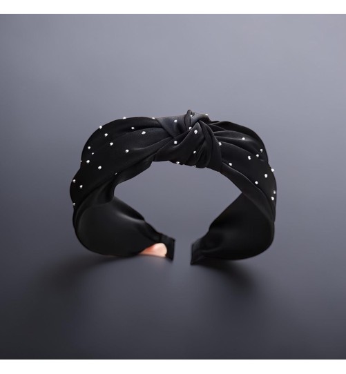 op 28 czarna satyna cyrkonie