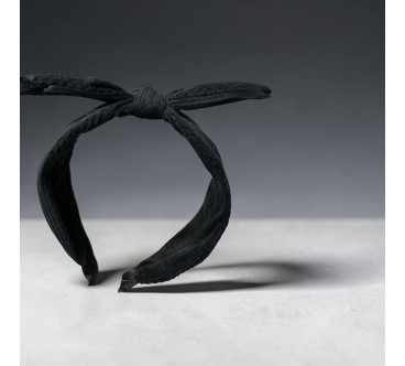 OP.57 Czarna opaska z kokardką na druciku