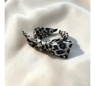 Opaska OP72 PANTERKA CZARNO -BIAŁA Z ZIELONYM Z  KOKARDA BEZ DRUCIKA