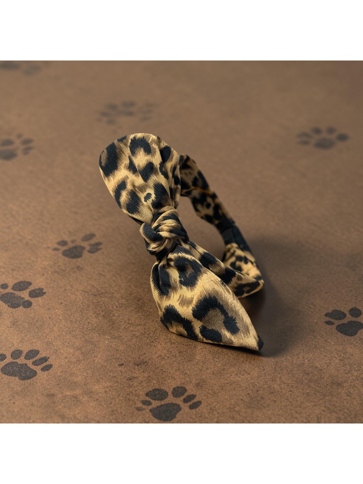 Opaska Op.62 PANTERKA BRAZOWO-CZARNA Z KOKARDA Z DRUCIKIEM