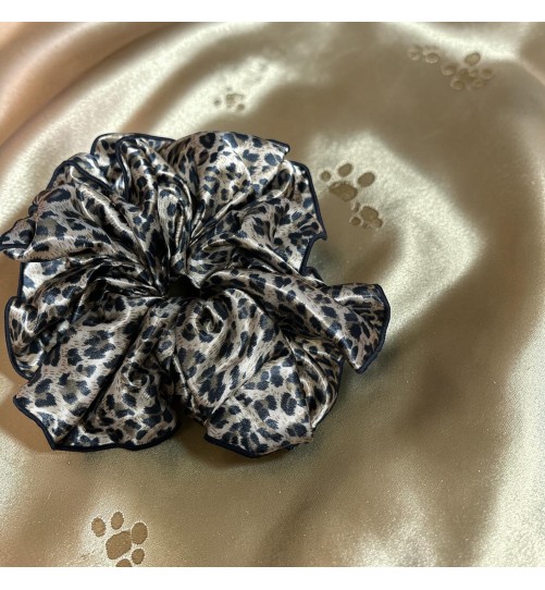 GUMKA 6 Złota z Czarnym Satynowa Panterka