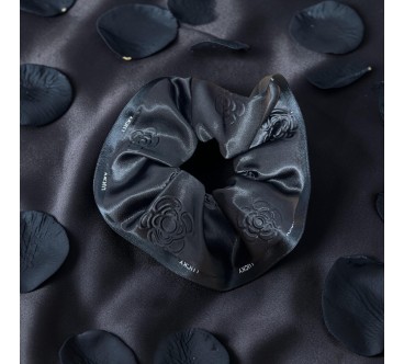 GUMKA SATYNOWA CZARNA TŁOCZONA 8