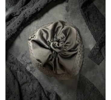 GUMKA CZARNA KORONKA 9