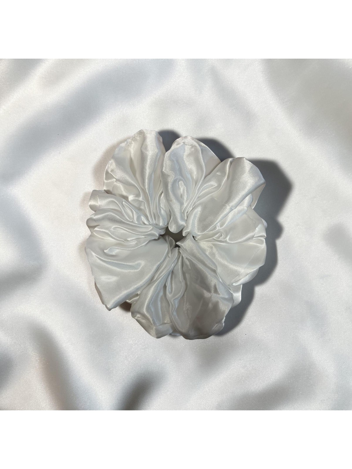 GUMKA SATYNOWA BIALA