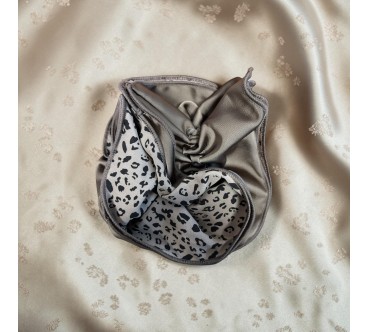 GUMKA BEŻ PANTERKA 13