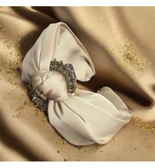 op.78 Opaska Satynowa Beżowa z Złotym Kółkiem i Cyrkoniami