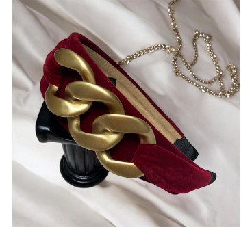 Op.80 Opaska Czerwona Zamszowa z Łańcuchem