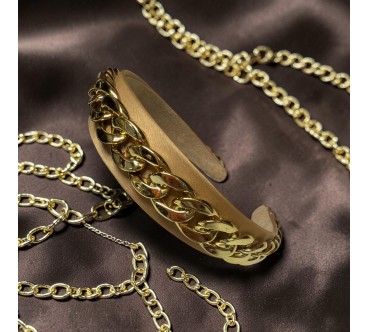 Op.81 Opaska Satynowa z Złotym Łańcuszkiem