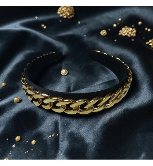 Op.81 Czarna Opaska z Łańcuszkiem