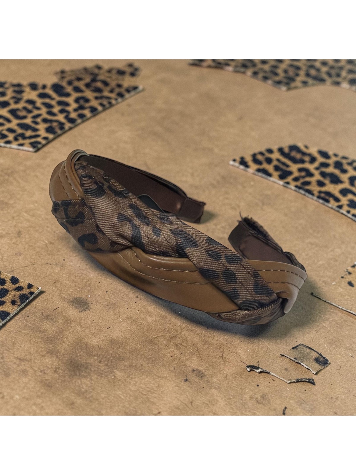 Op.83 Opaska Cienka Panterka Ekoskóra