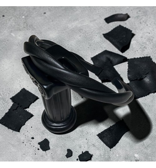 Op.84 Czarna Opaska Ekoskóra na Grzebyku