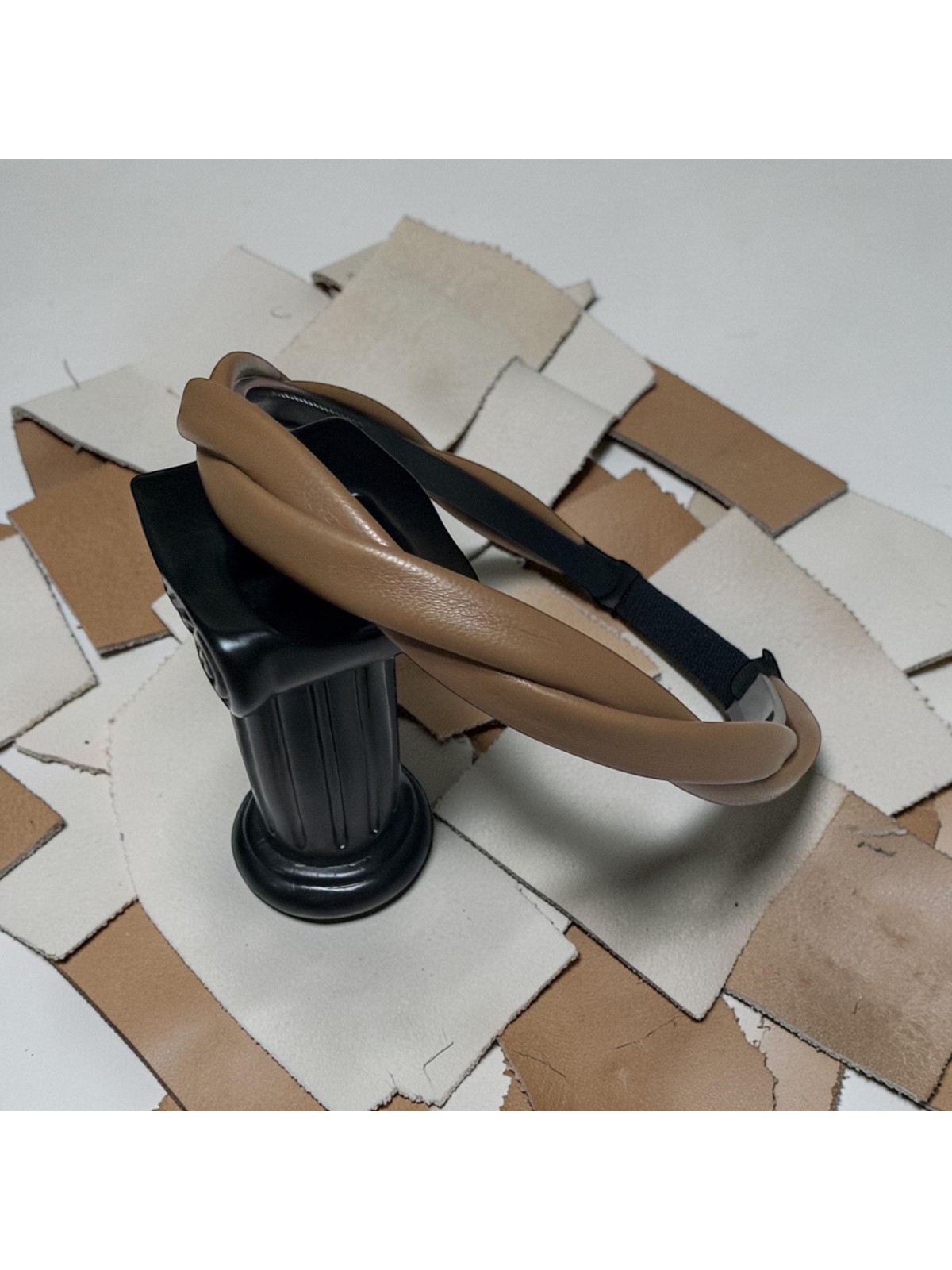 Op.84 Brązowa Opaska Ekoskóra na Grzebyku