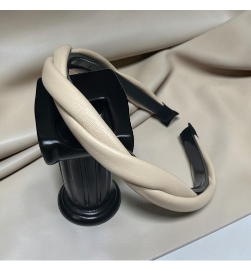 Op.84 Opaska Ekoskóra Śmietanka na Grzebyku