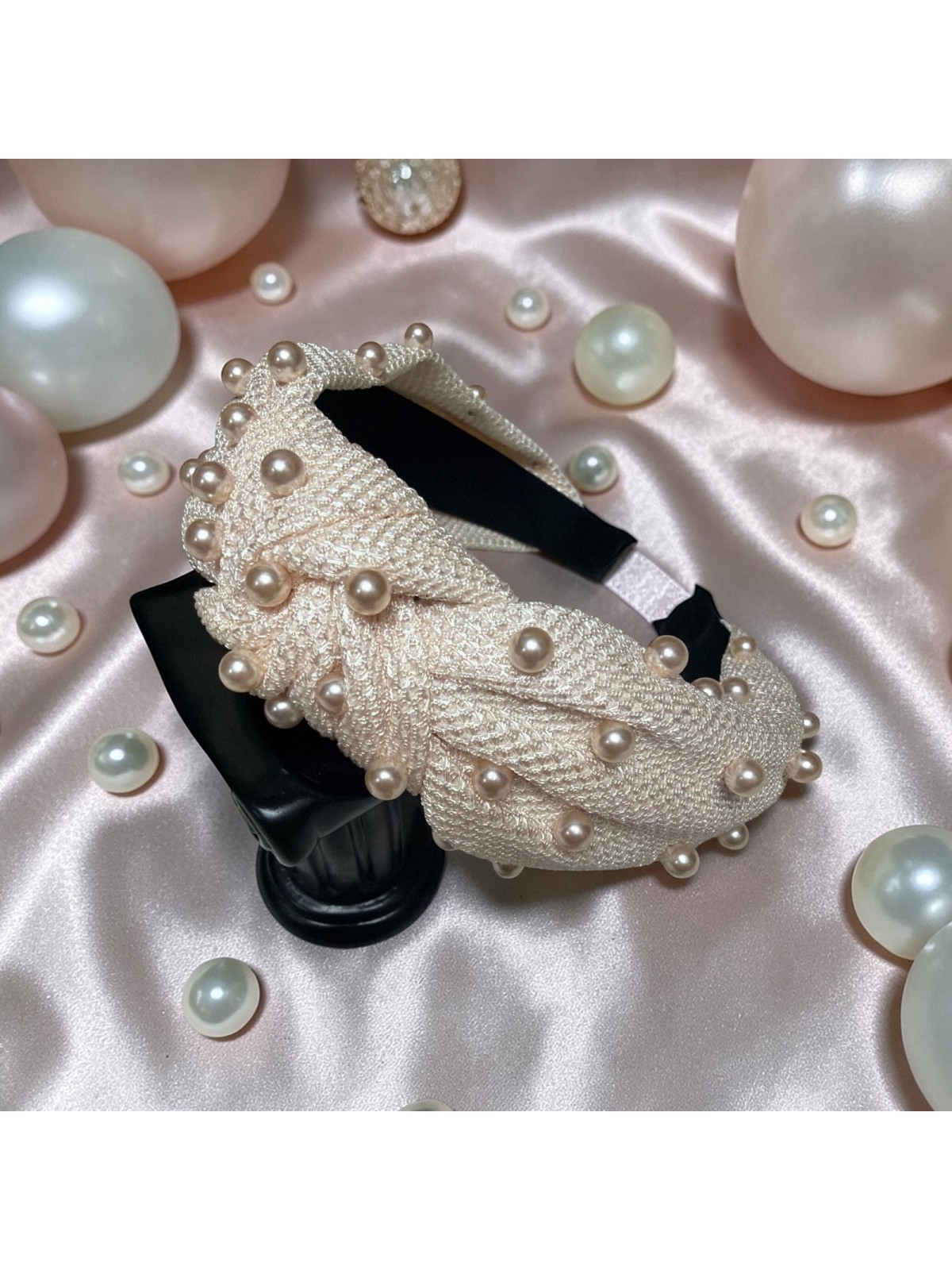 Op.85 Opaska Beżowa z Perłami