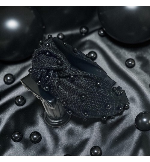 op.85 Czarna Opaska z Perłami