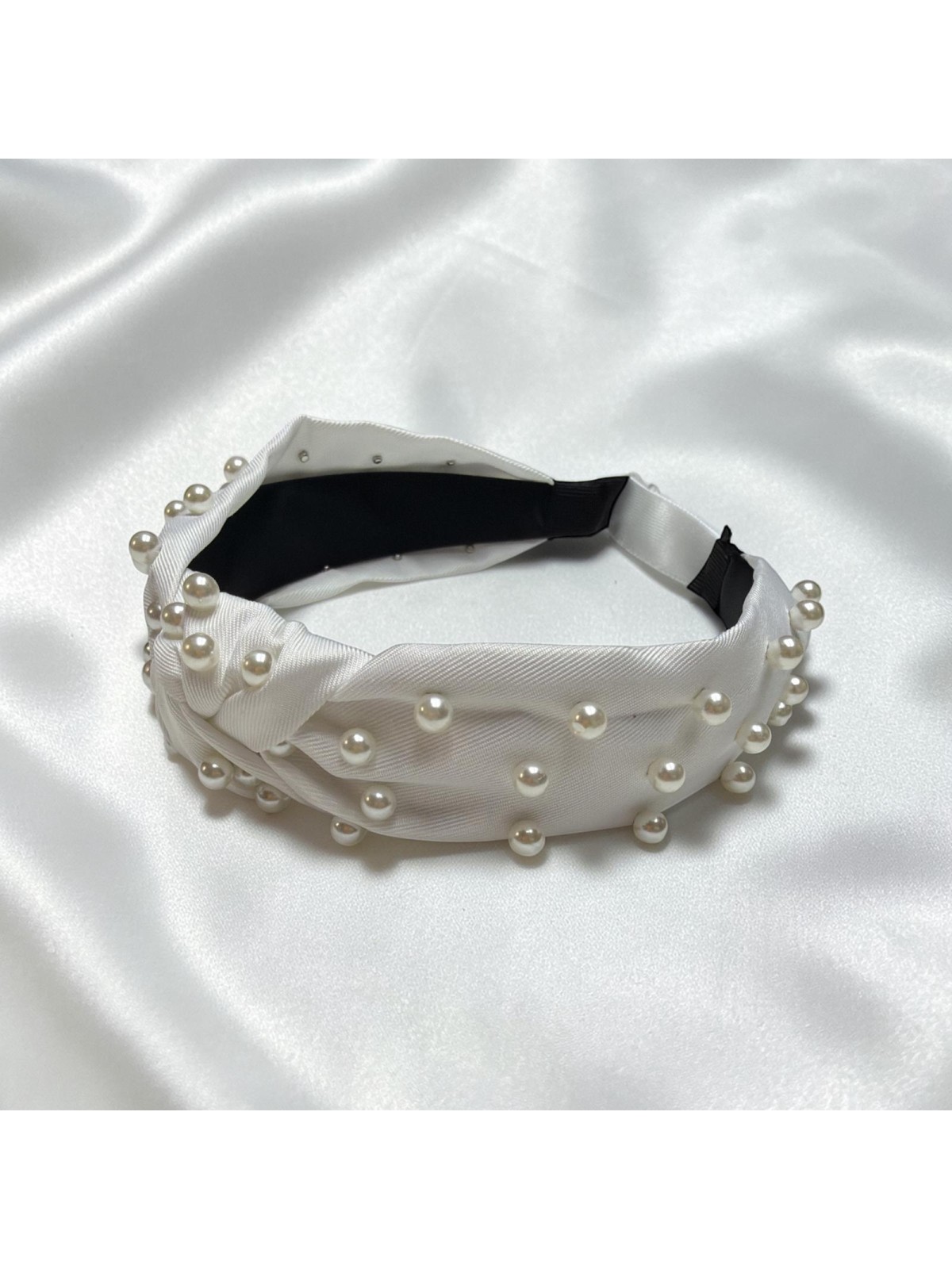 Op.86 Biała Opaska z Perłami