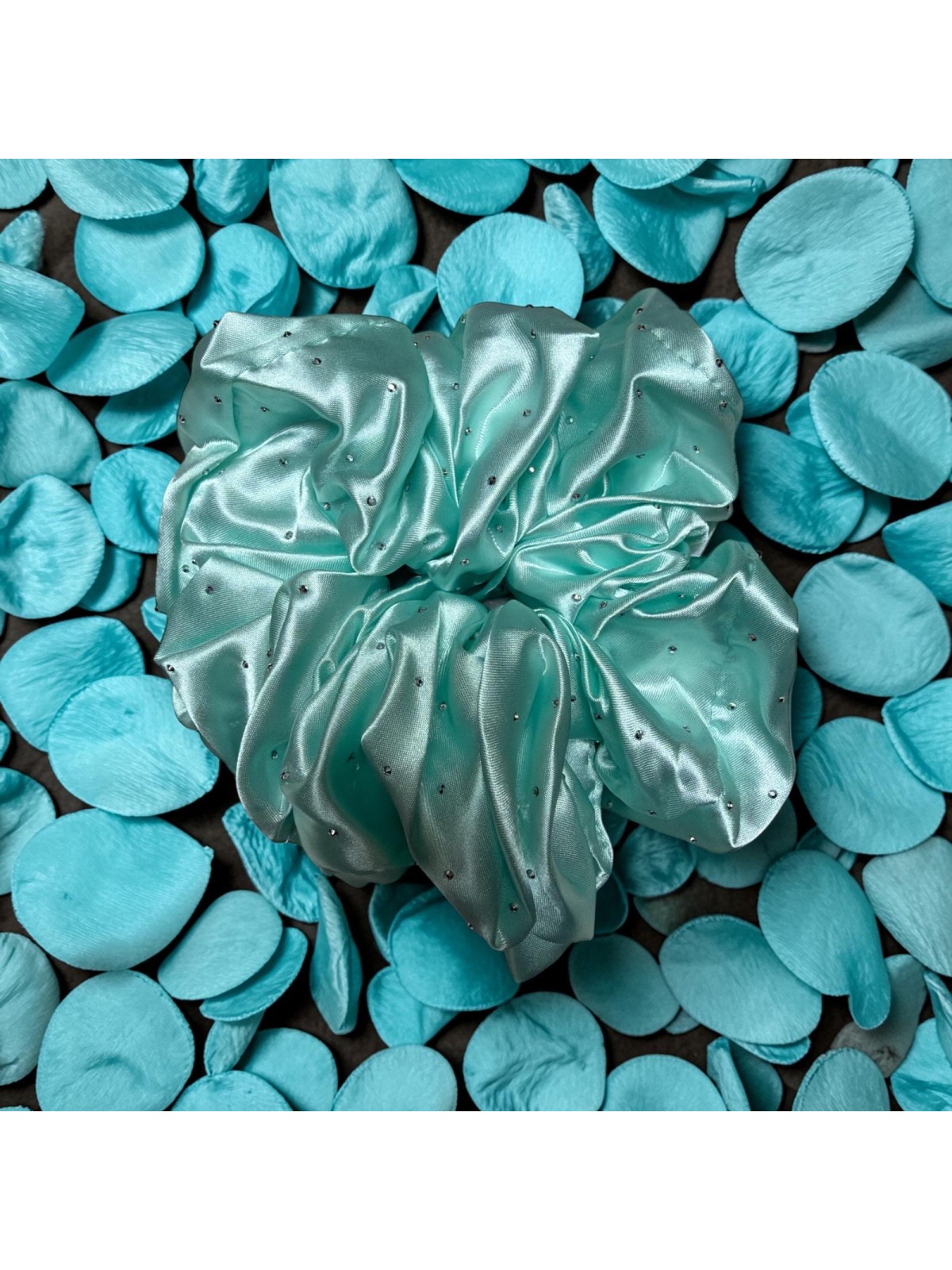 Gumka Satynowa Turkusowa z Cekinami