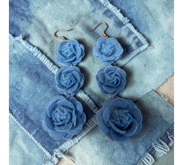 Op.88 Piękny zestaw opaska + kolczyki trzy różyczki