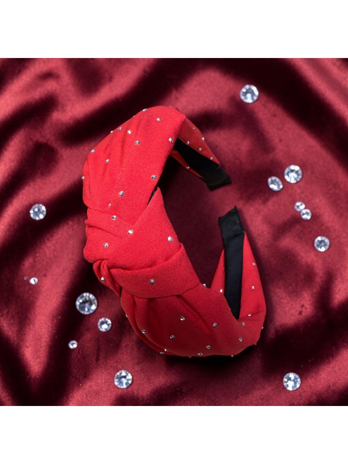 Op.91 czerwona opaska z cyrkoniami