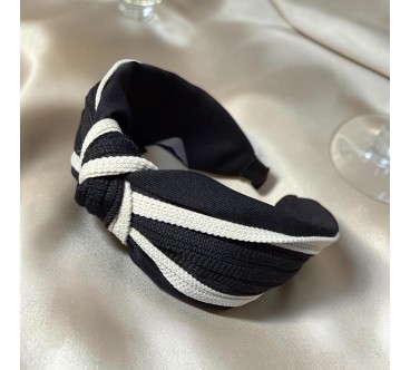 Op.301 Piękna stylowa opaska czarna