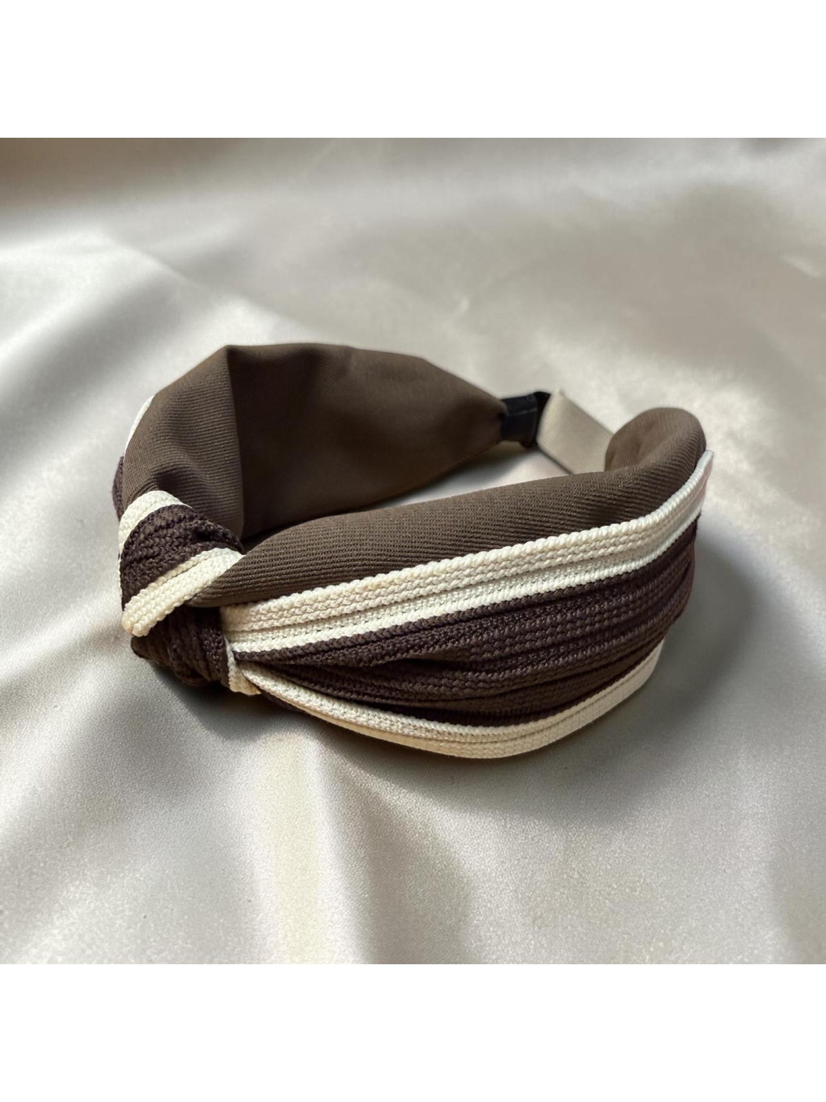 Op.301Piękna stylowa opaska brązowa