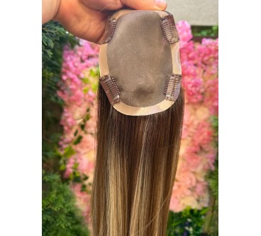 T3 Mini Topper Ciemny blond z pasemkami blond