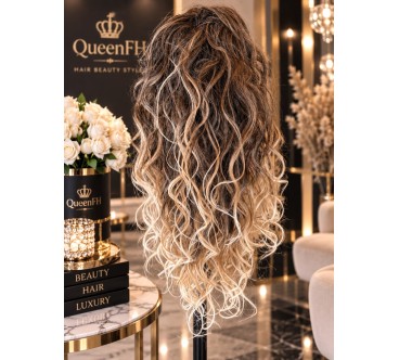 Kuc H24 OMBRE BRĄZ Z CIEMNYM BLONDEM W CHŁODNEJ TONACJI Z KOŃCÓWKĄ JASNEGO BLOND 55cm Kuc H24 OMBRE BRĄZ Z CIEMNYM BLONDEM W CHŁODNEJ TONACJI Z KOŃCÓWKĄ JASNEGO BLOND 55cm
