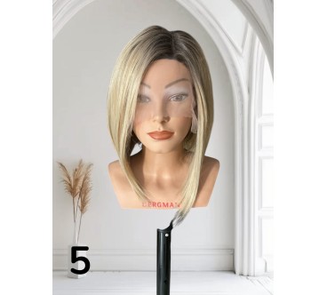 Peruka 5 lace front jasny blond pasemka z ciemniejszym chłodnym odrostem