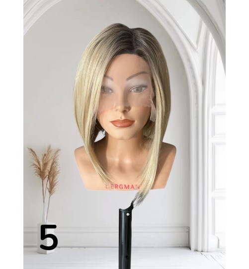 Peruka 5 lace front jasny blond pasemka z ciemniejszym chłodnym odrostem