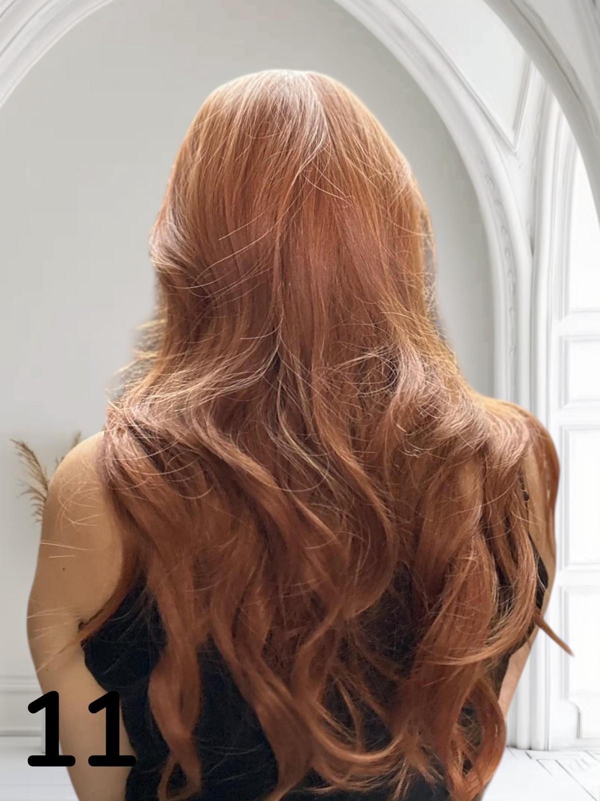 PERUKA 11 W KOLORZE RUDYM Z GRZYWKĄ PERUKA 11 W KOLORZE RUDYM Z GRZYWKĄ